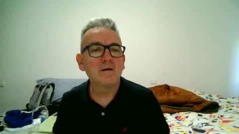 furry bear online show from December 31, 4:14 pm