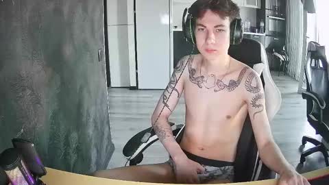 Snapshot of aplant_ chatting on September 10, 3:35 pm aplant_ online show from September 10, 3:35 pm