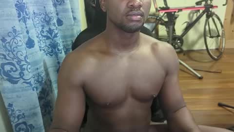 Snapshot of apollodarkmn chatting on February 3, 12:25 am apollodarkmn online show from February 3, 12:25 am