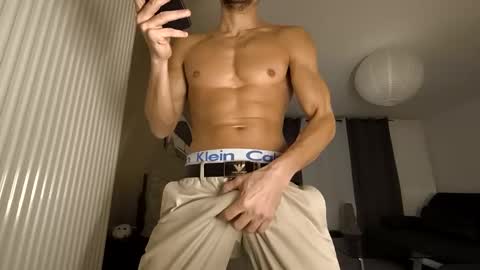 apollonfitx_69 online show from January 28, 6:49 pm