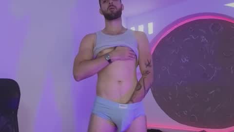 Apolo Lux  online show from February 28, 9:19 pm