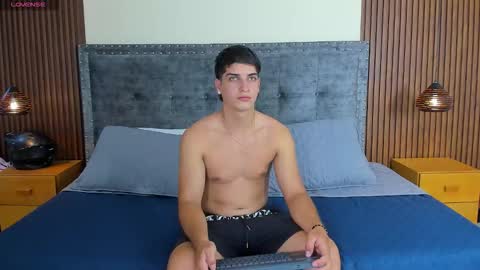 Apolo online show from November 11, 8:00 pm