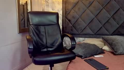 Apolo online show from September 24, 12:06 am