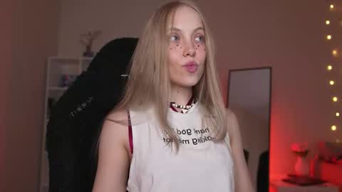  REYNA  next stream is 11h of Feb online show from February 14, 3:15 pm