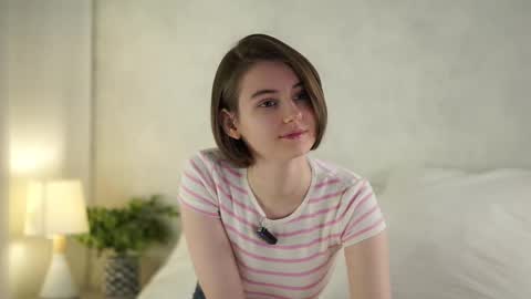 Meghan online show from December 21, 12:00 pm