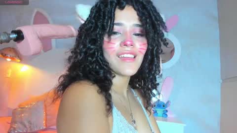 Snapshot of apriil_cute chatting on February 24, 4:15 pm April online show from February 24, 4:15 pm