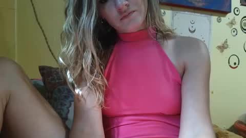 whats your fantasy online show from September 10, 6:53 pm