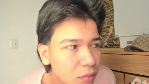 Aphril Daniels  Otis online show from January 8, 8:31 am