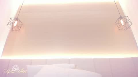 April online show from November 19, 7:08 am