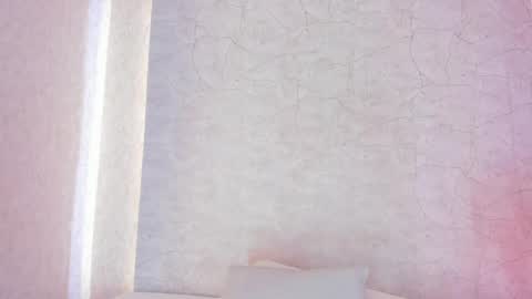 Snapshot of aprilalen chatting on February 23, 6:28 am April online show from February 23, 6:28 am