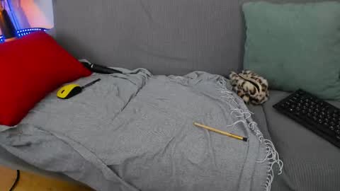 April online show from September 11, 3:35 pm