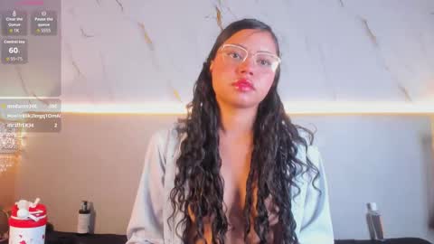 aprilgrey111 online show from March 14, 9:41 pm