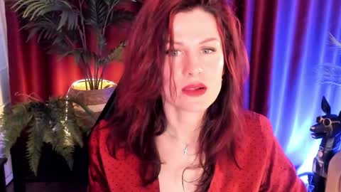 aprill_o_nill online show from May 1, 3:28 pm