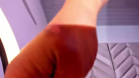 Snapshot of aprill_vagner chatting on September 14, 2:47 am Aprill Vagner online show from September 14, 2:47 am