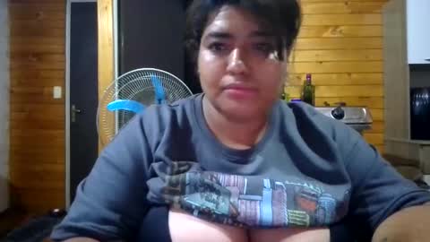 aprilversace online show from February 19, 1:51 am