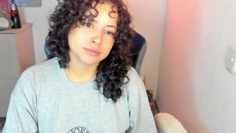 aqua emilly online show from September 30, 11:48 pm