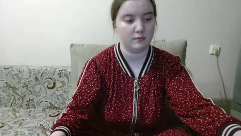 Josefin online show from May 21, 2:01 pm