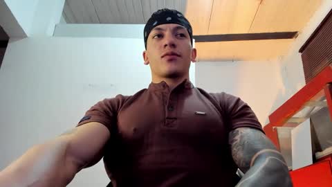 Jonathan online show from October 17, 9:30 pm