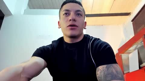 Jonathan online show from October 18, 9:30 pm