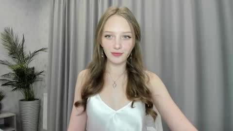 Lina online show from September 30, 9:20 am