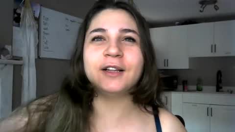 Snapshot of arabbustybeauty chatting on February 20, 4:36 pm BustyPrincessLeila online show from February 20, 4:36 pm