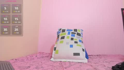 aranna_wild online show from October 20, 12:43 pm