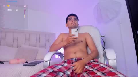 Archie online show from February 10, 3:09 am