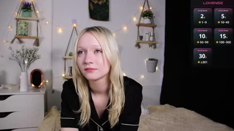 Jenny online show from October 5, 7:50 am