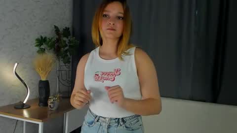 Amy online show from October 11, 4:17 am