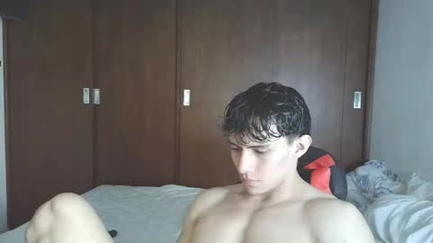 Ares D online show from December 2, 1:37 am