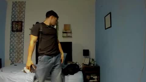 ares_parker online show from March 2, 12:37 am