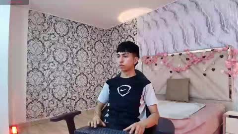 aress_tay online show from May 19, 5:25 am