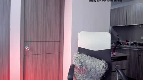 Ariana online show from December 8, 12:13 am