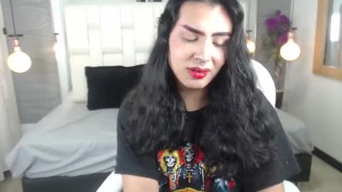 Ari  online show from March 4, 5:53 am