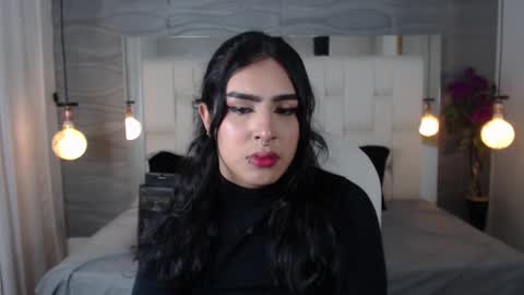 Ari  online show from March 8, 2:45 am