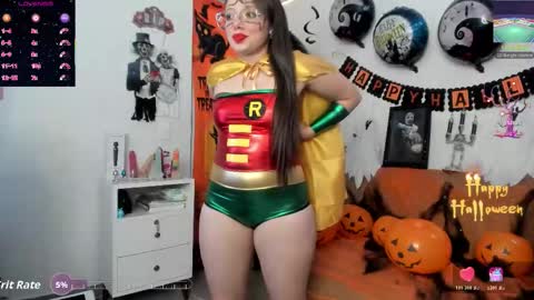 Linda online show from November 1, 2:12 am