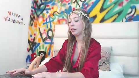 aria online show from November 9, 2:42 pm