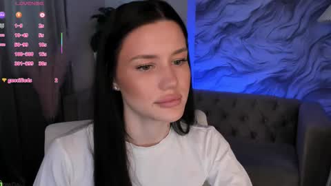 aria_mila online show from March 7, 4:01 am