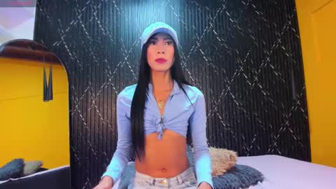 Aria Millers  online show from September 28, 2:26 pm