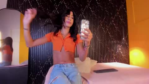 Aria Millers  online show from November 5, 11:34 am