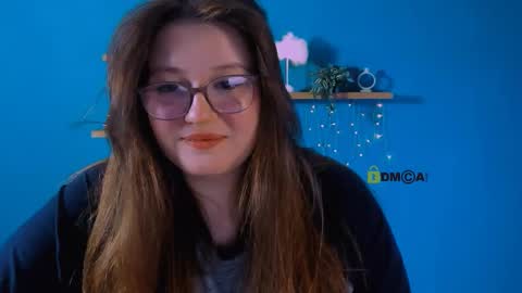 aria_mist online show from January 16, 10:02 am