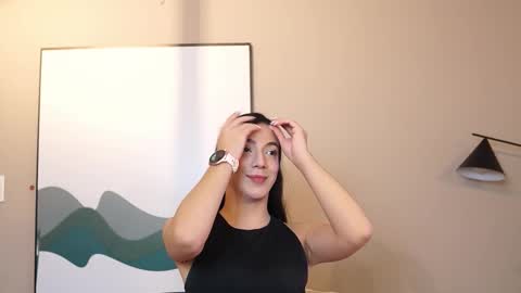 Ariaa online show from February 9, 6:32 pm