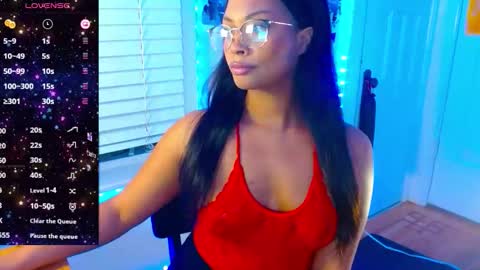 Aria Atelier online show from February 18, 4:23 am