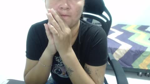 ...Ariana... online show from April 17, 5:59 pm