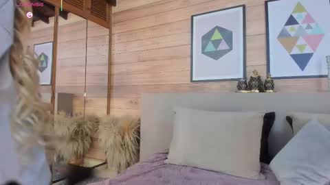 Aria Foster online show from February 12, 1:31 am