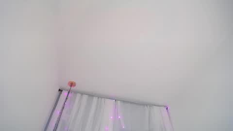 ARIANA online show from February 23, 3:29 pm