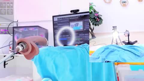 ariana  girl online show from October 4, 2:20 am