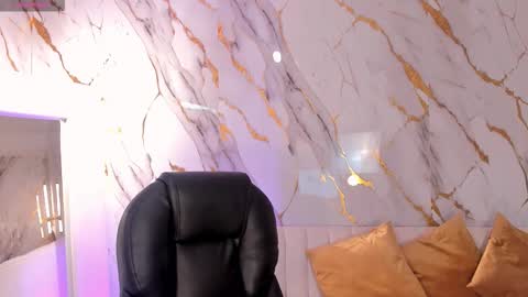 Ariana Dumont online show from September 24, 11:39 am