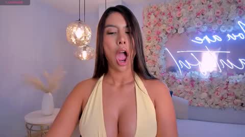 Ariana Dumont online show from October 8, 11:27 am