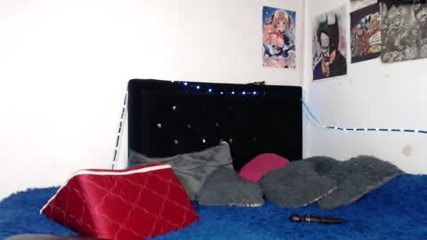 help me 100 hands up my OF is Free  online show from February 19, 3:39 am